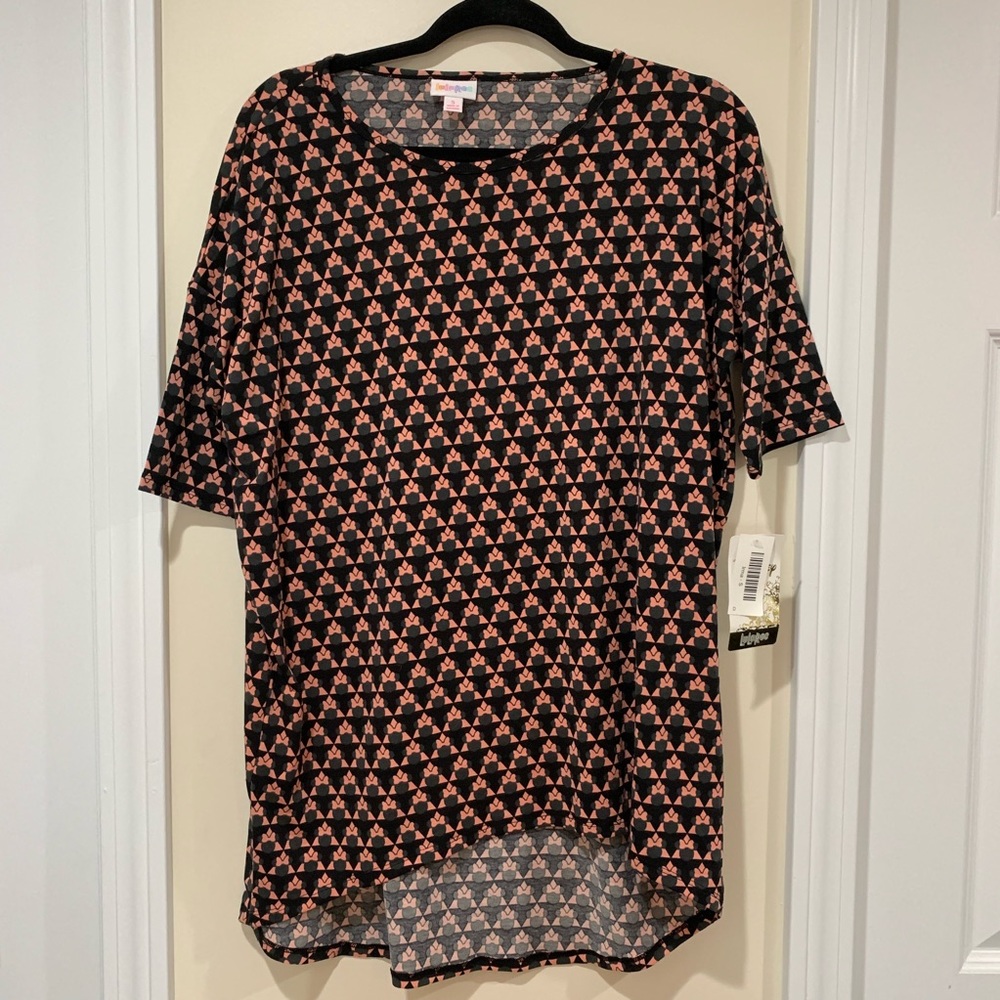 NWT Small Minnie Mouse Irma tee by LuLaRoe